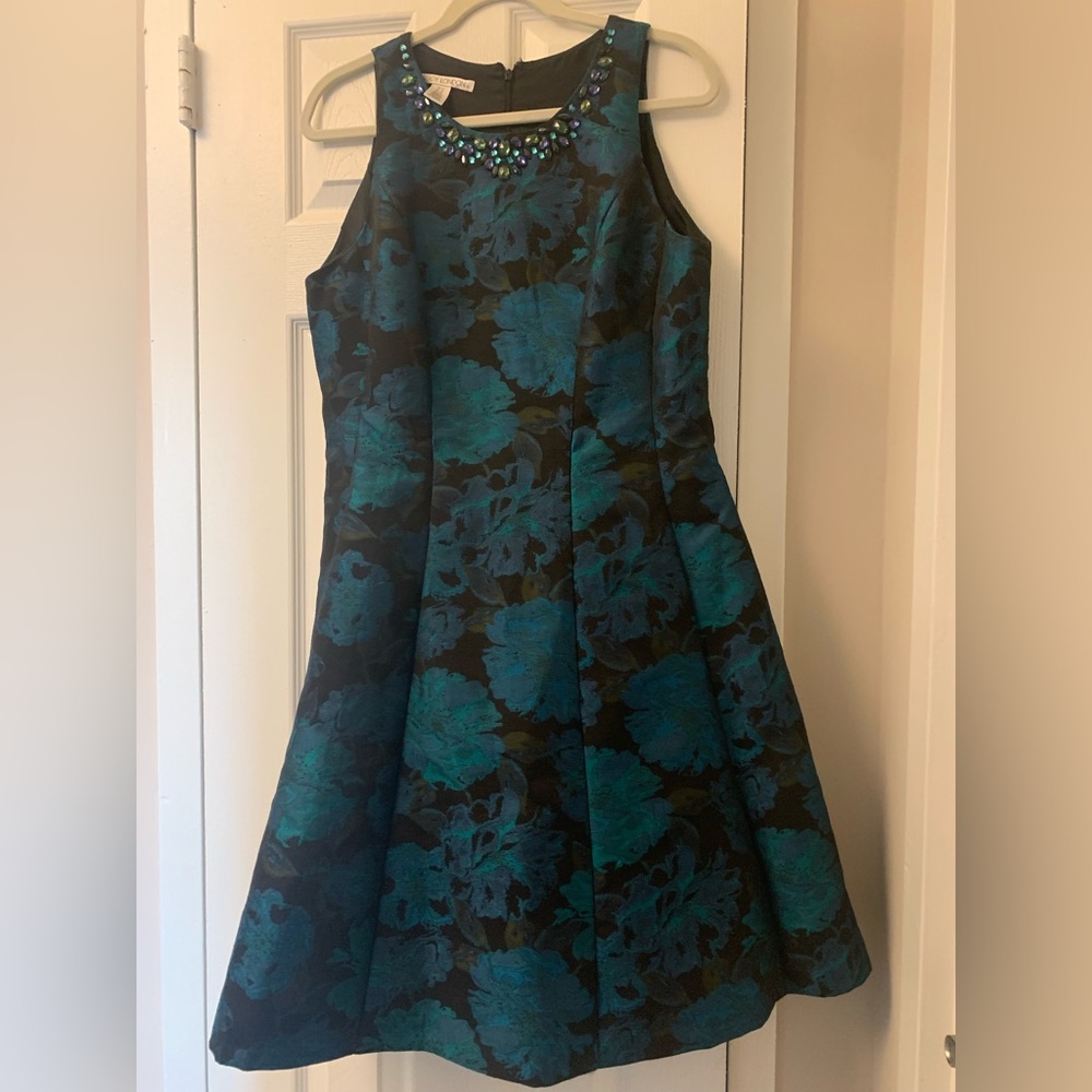 The perfect Maggy London cocktail/evening dress